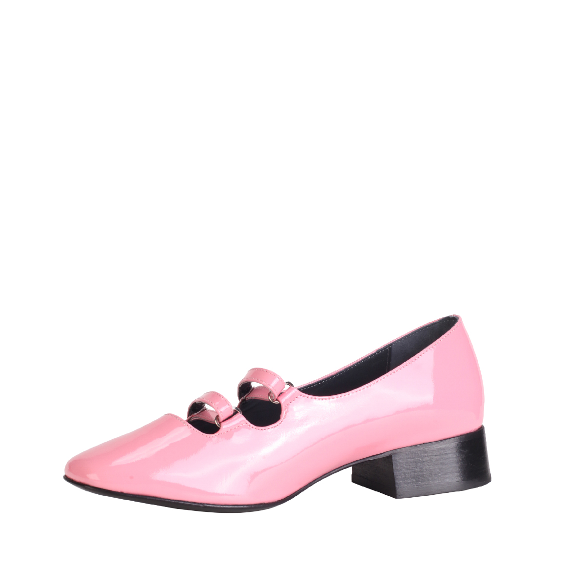  Nicole Saldaña Isabel Pink shoes woman 