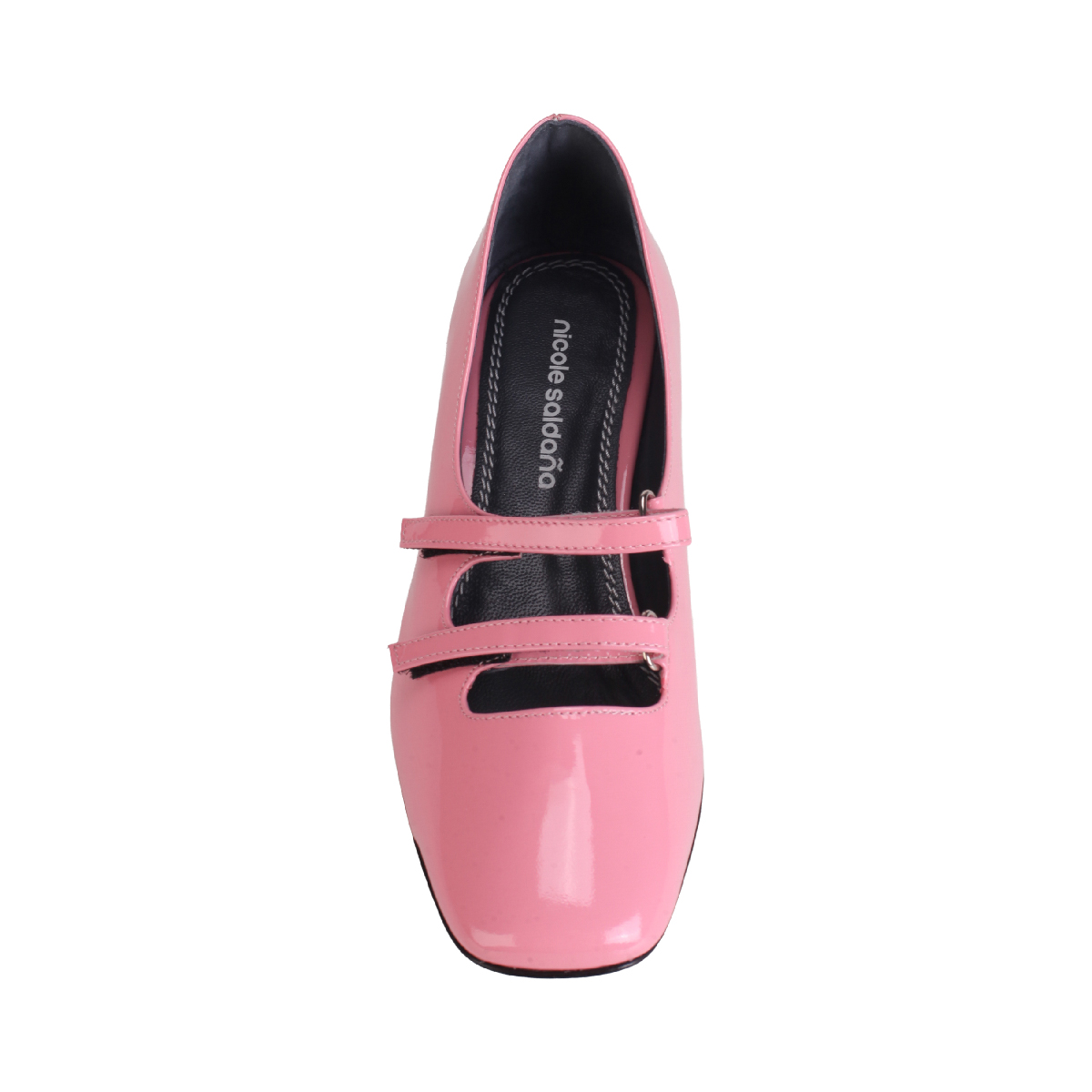  Nicole Saldaña Isabel Pink shoes woman 