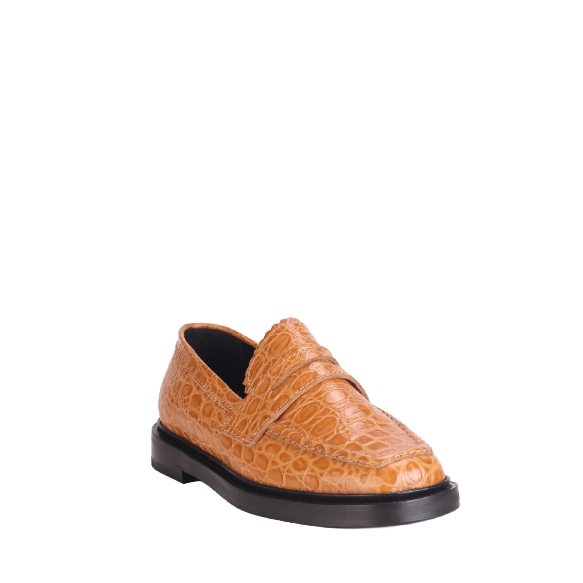 Nicole Saldaña Jay crocodile loafer woman
