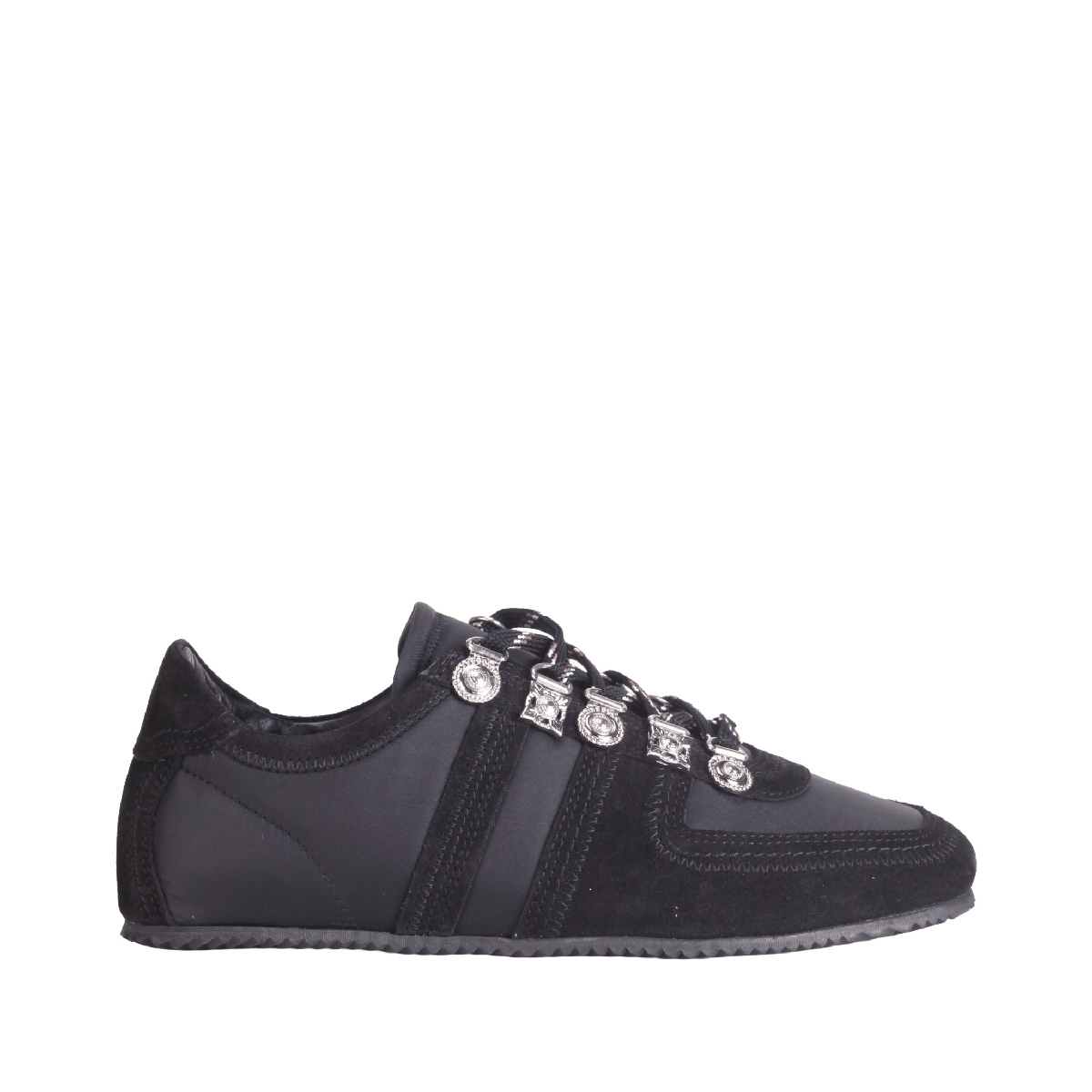 AJ1534 trainers Toga Pulla woman black